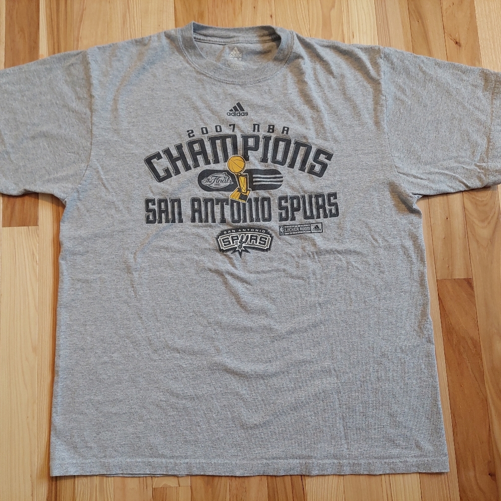 Vintage Adidas San Antonio Spurs 2007 NBA Champions T Shirt Gray Men’s L